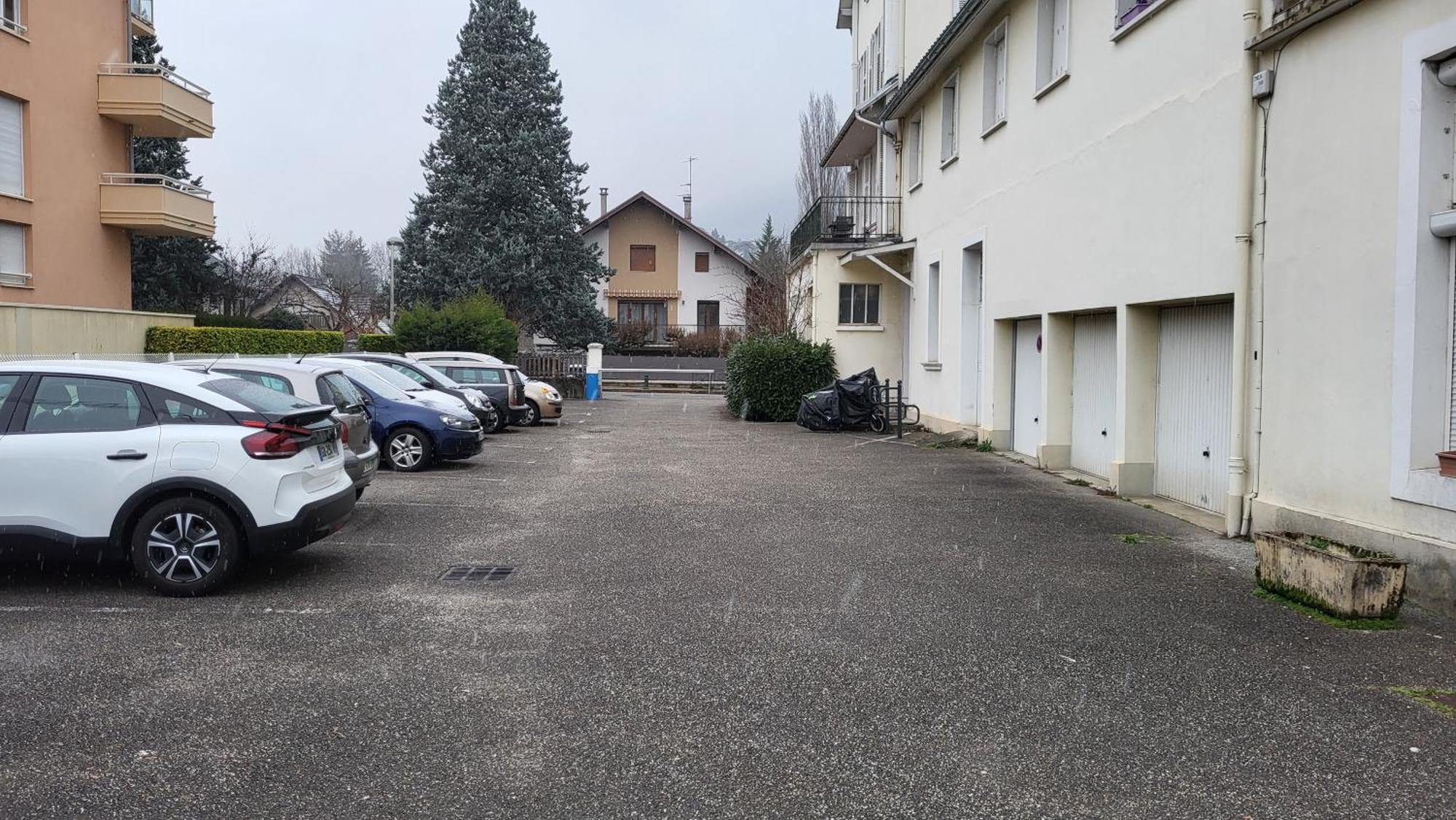 Zen Studio Les Thermes - Challes Centre - Parking Dış mekan fotoğraf